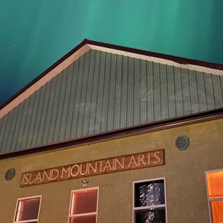 Island Mountain Arts