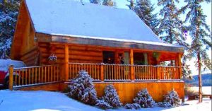 Crystal Springs Resort - cabin-03 Crystal Springs Resort - Lac La Hache - Cabin 3